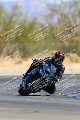 media/Mar-12-2022-SoCal Trackdays (Sat) [[152081554b]]/Turn 2 (1145am)/